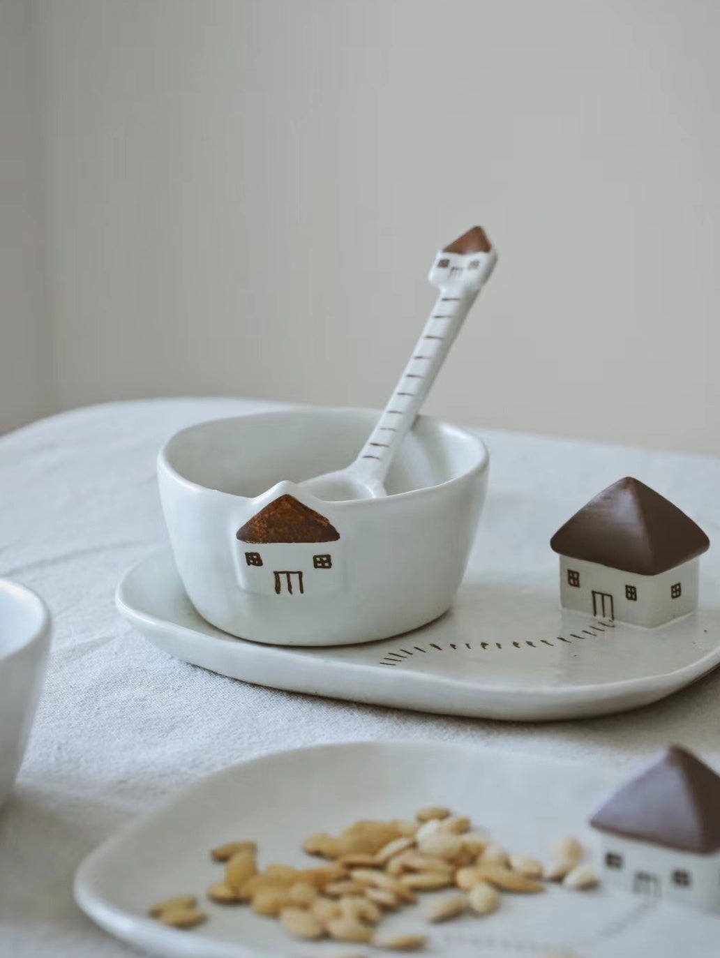 The Little Cottage Tableware Collection