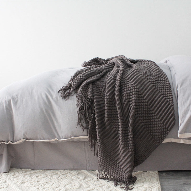 Cosy Nordic Solid Knit Blanket – Simple, Warm, Timeless