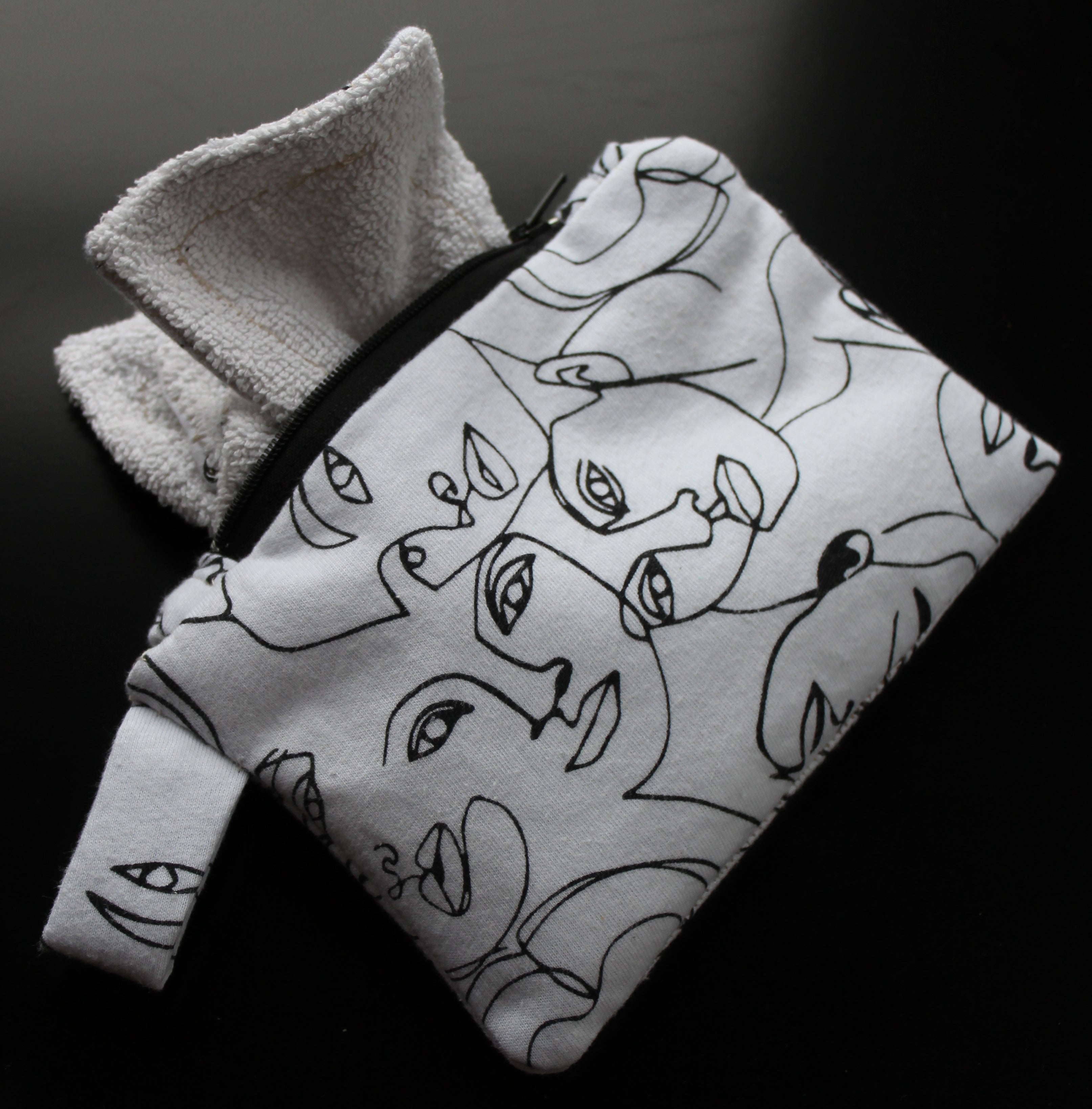 Kindred Threads - Handmade Pouch & Reusable Makeup Wipes Set