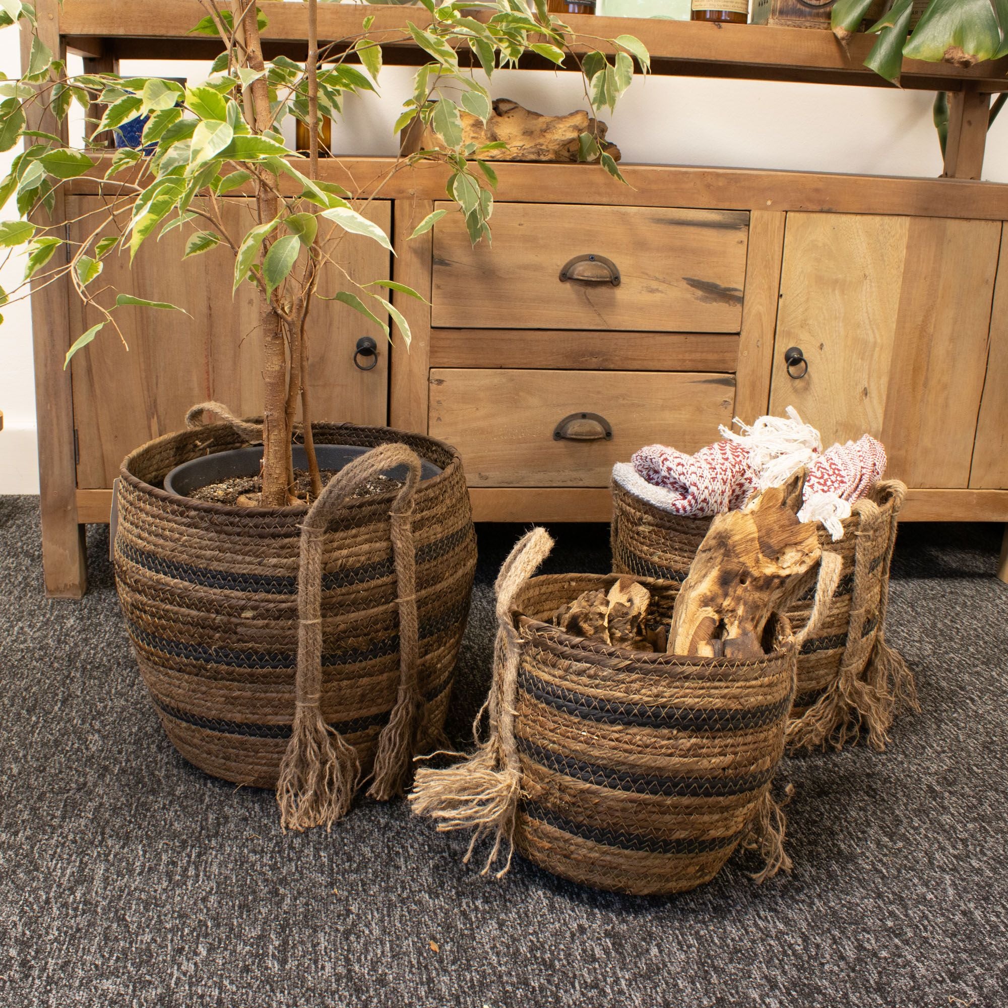 Bananna Leaf & Seagrass Large Baskets - Natural Browns- Set of 3
