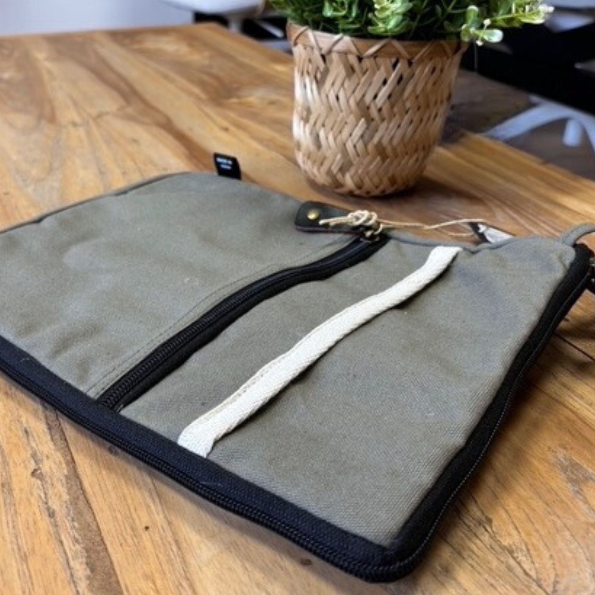 Canvas Travel Laptop Pouch - Olive
