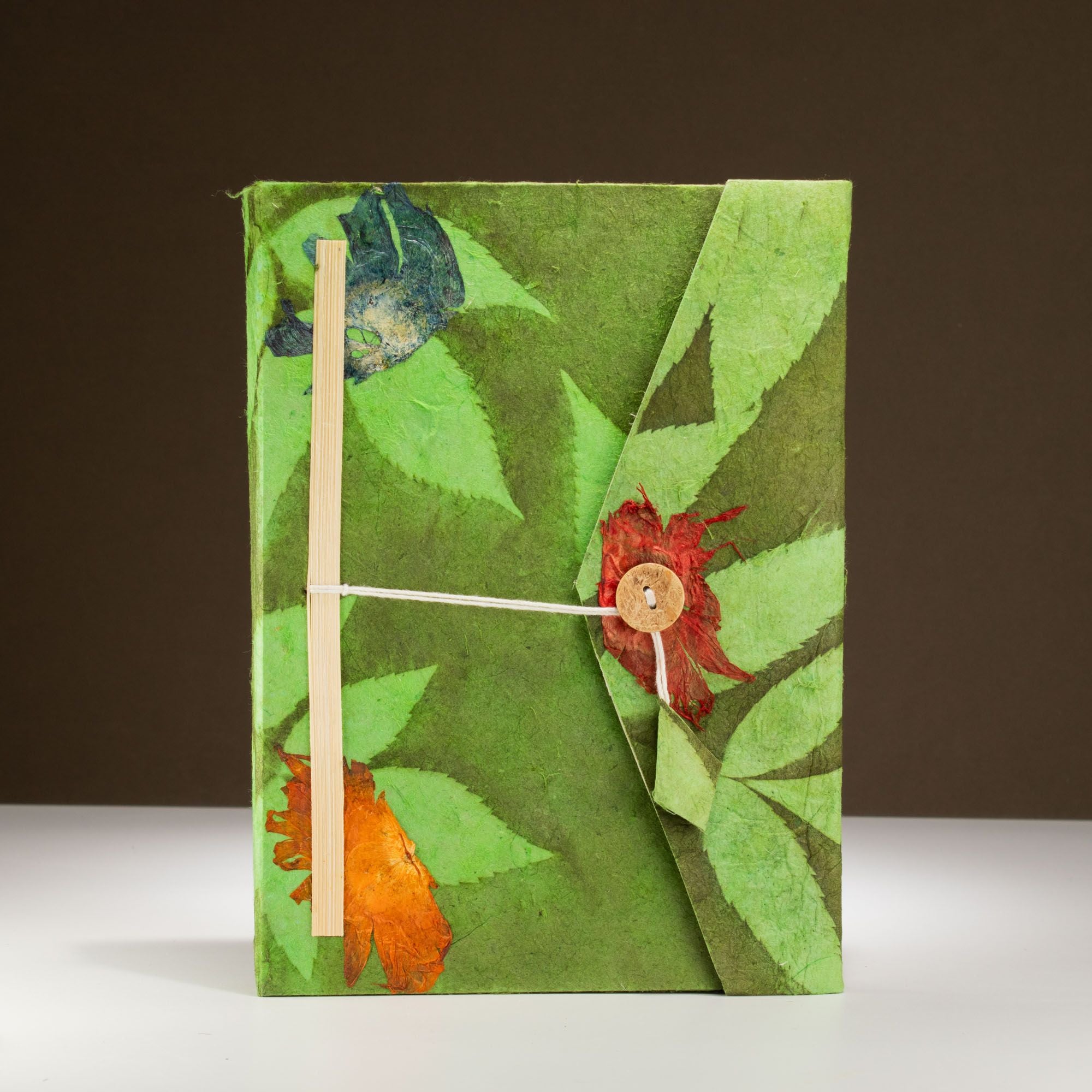 Lokta Bold Floral Notebook – Moss Green