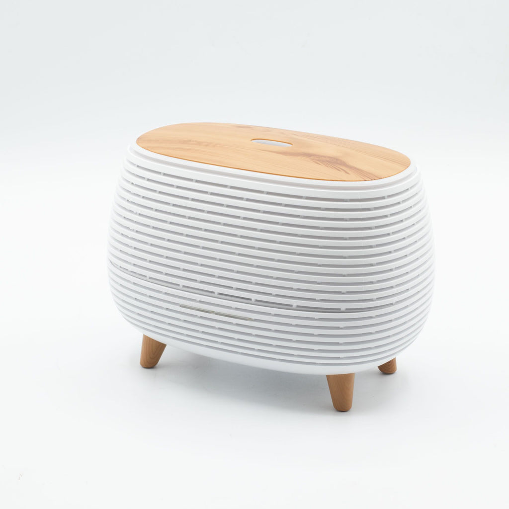 Futuristic Ribbed Aroma Diffuser with Colour-Changing Light