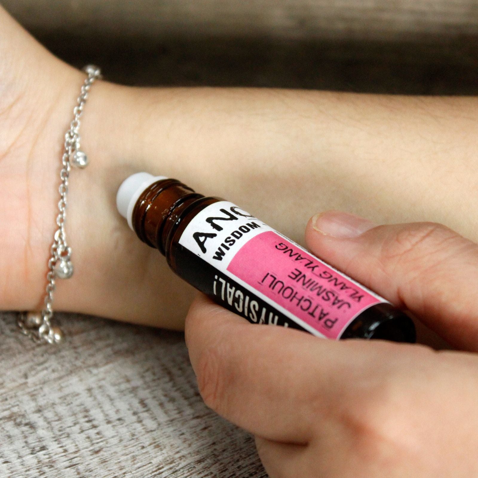 Fall Asleep! Unwind Blend Essential Oil Roll on